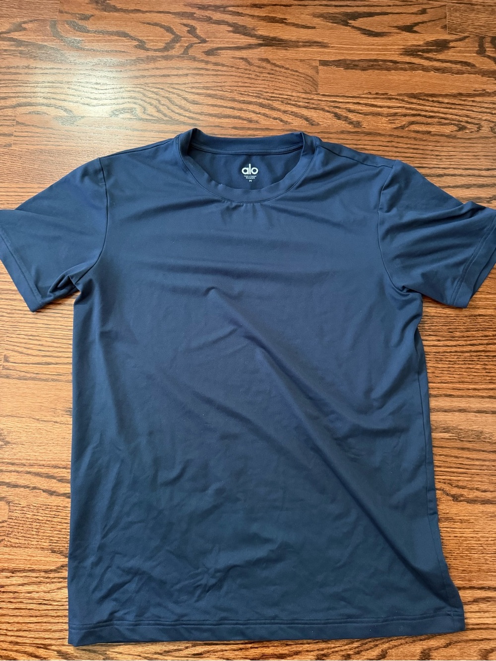 Alo Men’s Navy Short-Sleeve Performance Tee